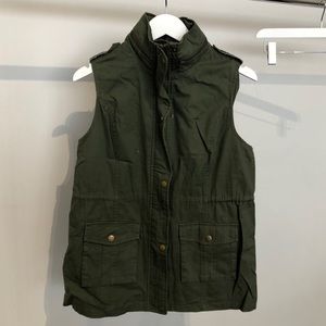 Market & Spruce Vest size M